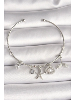 ® Pirinç Gümüş Renk Sallantı Zirkon Taşlı Deniz Yıldız Figür Balık Kuyruğu Detay Charm Kadın Bileklik