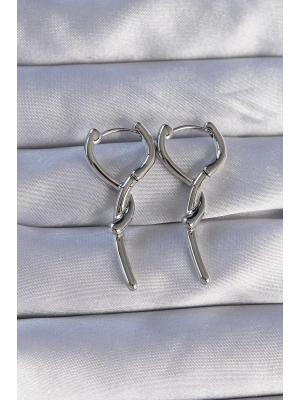 ® Pirinç Gümüş Renk Sarmal Çubuk Tasarımlı Uzun Küpe