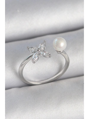 ® Pirinç Gümüş Renk Zirkon Taşlı Çiçek Model İnci Detay Ayarlanabilir Kadın Yüzük