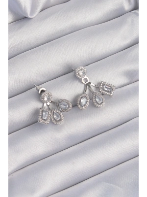 ® Pirinç Gümüş Renk Zirkon Taşlı Geometrik Model Küpe