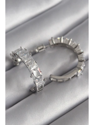 ® Pirinç Gümüş Renk Zirkon Taşlı Halka Model Kadın Küpe