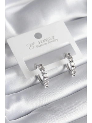 ® Pirinç Gümüş Renk Zirkon Taşlı Halka Model Kadın Küpe