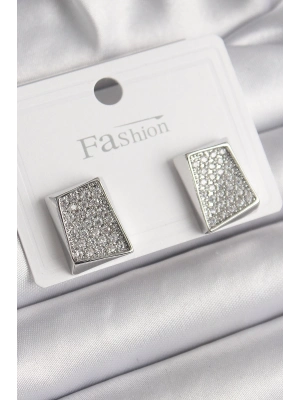 ® Pirinç Gümüş Renk Zirkon Taşlı Plaka Model Kadın Küpe