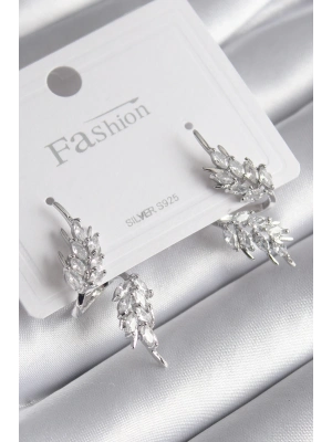 ® Pirinç Gümüş Renk Zirkon Taşlı Yaprak Model Kadın Küpe