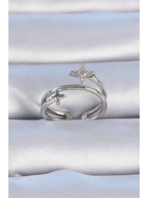 ® Pirinç Gümüş Renk Zirkon Taşlı Yıldız Model Kadın Yüzük