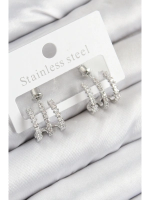 ® Pirinç Zirkon Taşlı Model Gümüş Renk Kadın Küpe