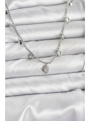 ® Zirkon Taşlı Kutup Yıldızı Model Pirinç Gümüş Renk Kadın Kolye