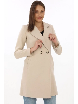 Kaşe Kaban – Siyah Yünlü Dokuma, Kruvaze Yaka, Astarlı, Cepli, Kuşaklı Uzun Boy Tesettür Uyumlu Kışlık Şık Kaban - Bej