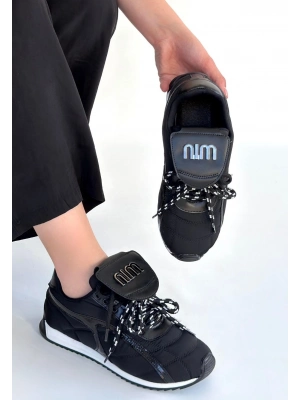 Dissa Siyah Cilt Bağcıklı Paraşüt Detaylı Spor Ayakkabı