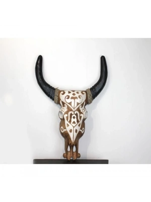 Duvara Asmalı Bufalo Kafası