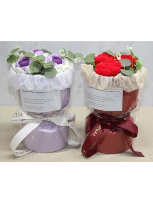 El Örgüsü Romantik Gül Buketi