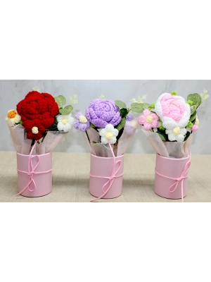 El Örgüsü Saksıda Gül Buketi