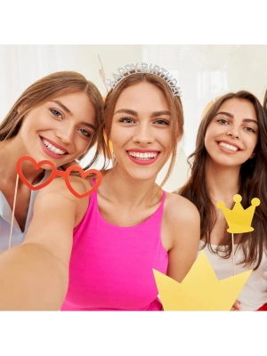 Gümüş Kristal Taşlı Happy Birthday Tacı