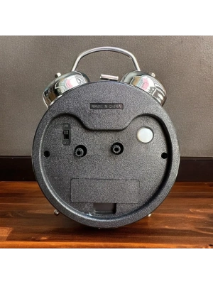 Gümüş Metal Alarmlı Masa Saati