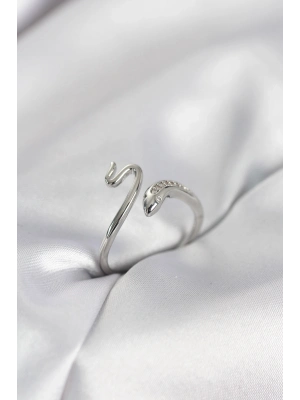 ® Gümüş Renk Yılan Model Zirkon Taşlı Kadın Yüzük