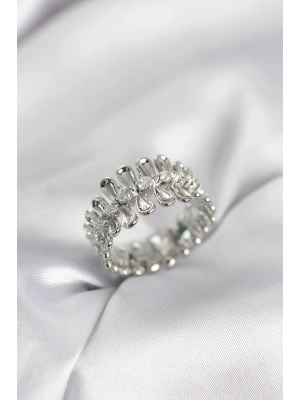 ® Gümüş Renk Zirkon Taşlı Sıralı Damla Model Kadın Yüzük