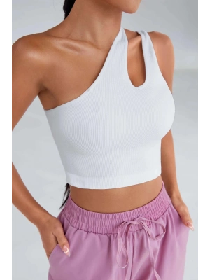 Kadın Beyaz Tek Omuz Cut Out Detaylı Crop Top Bluz – Şık, Rahat ve Kolay Kombinlenebilir