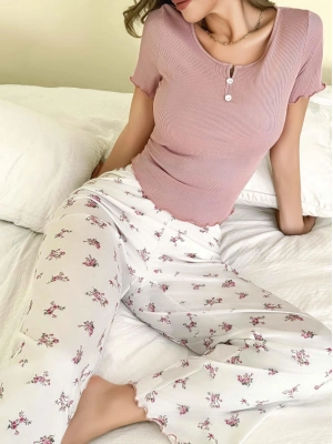 Kadın Çiçekli Desen Yumuşak Pamuklu Uzun Pijama Takımı 5131