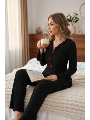 Kadın Siyah Kırmızı Biyeli ve Fiyonklu Uzun Kollu Mevsimlik Pijama Takımı