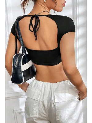 Kadın Siyah Sırt Dekolteli ve Boyundan Bağlamalı Yarım Kol Crop Top Bluz
