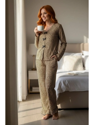 Kadın Uzun Kollu Leopar Desenli Fiyonklu Ev Giyim Pijama Takımı