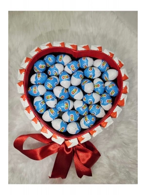 Kalpli Kinder Çikolata Sepeti