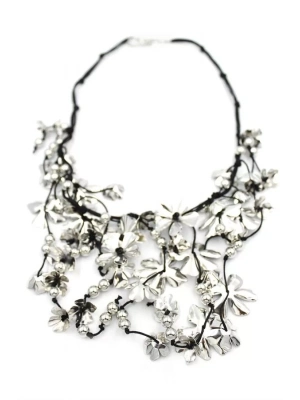 Metal Çiçek Kolye - Gümüş