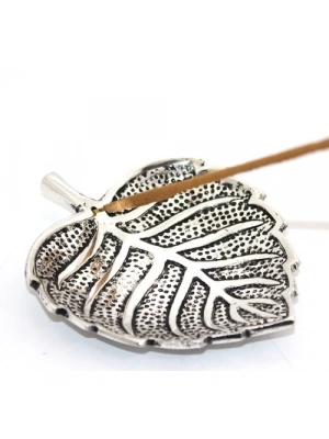 Metal Yaprak Tasarımlı Tütsülük Model 2