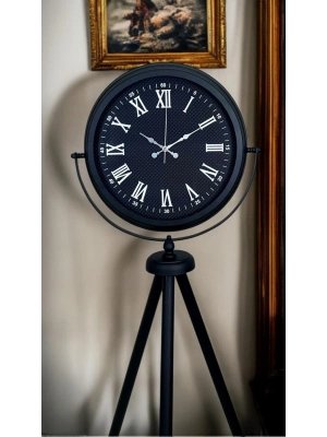 ® Midnight Black Tripod Ayaklı Saat