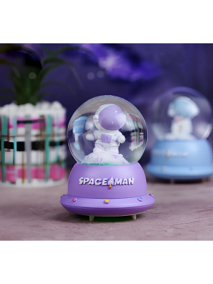 Minik Astronot Işıklı Kar Küresi