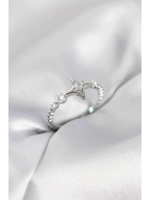 ® Minimal Kutup Yıldızı Model Zirkon Taşlı Gümüş Renk Kadın Yüzük