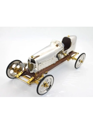 Pirinç Eski Model Araba No 2