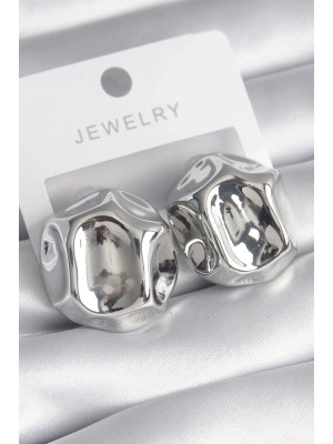 Pirinç Gümüş Renk İşlemeli Top Model Kadın Küpe