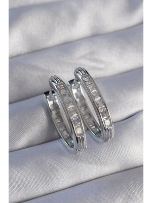 Pirinç Gümüş Renk Zirkon Taşlı Oval Model Küpe