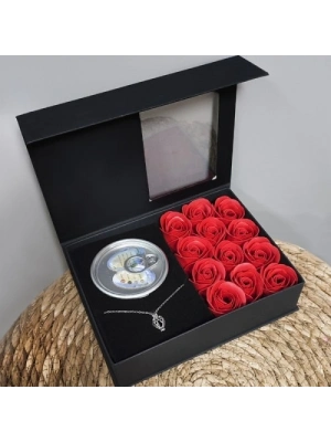 Romantik Gül ve İstiridye İnci Kolye Seti