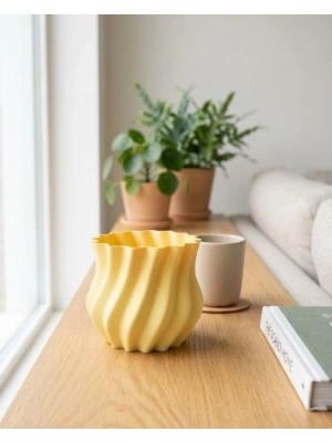 Sarı Kıvrımlı 3D Vazo Estetik Modern Ev ve Ofis Dekoru