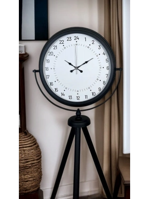 ® Siyah 24 Saat Göstergeli Özel Tasarım Tripod Ayaklı Saat