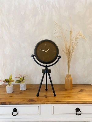 ® Siyah Metal Mini Tripod Spor Masa Saati 45×26 cm