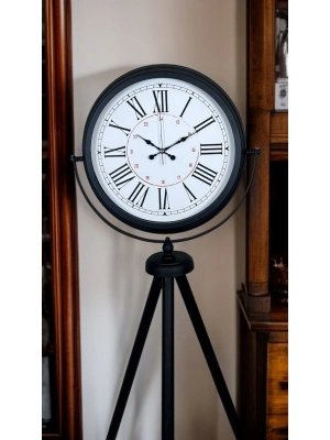 ® Siyah Roma Rakamlı Lüks Tasarım Tripod Ayaklı Saat