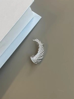 Taşlı Kıkırdak Küpe - Gümüş