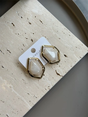 Taşlı Küpe - Krem