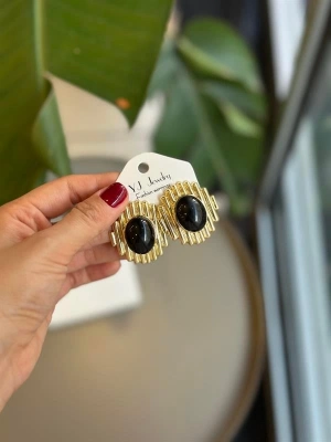 Taşlı Küpe - Siyah