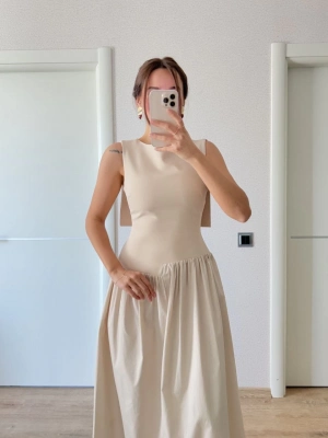 Krep Arkası Kanat Arka Ön Pens Detaylı Uzun   Elbise - Bej -