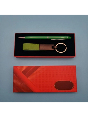 Yeşil Kalem ve Anahtarlık Seti