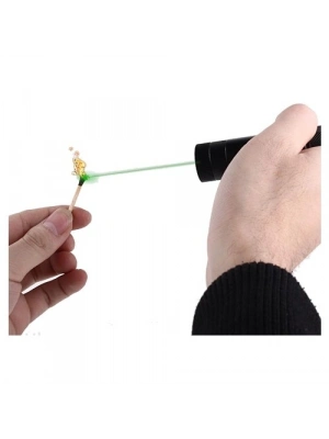 Yeşil Şarjlı Lazer Pointer 5000 (yakar)