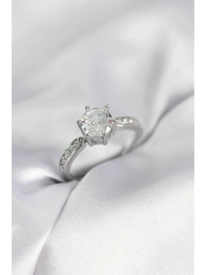 ® Zirkon Taşlı Tek Taş Model Gümüş Renk Kadın Yüzük