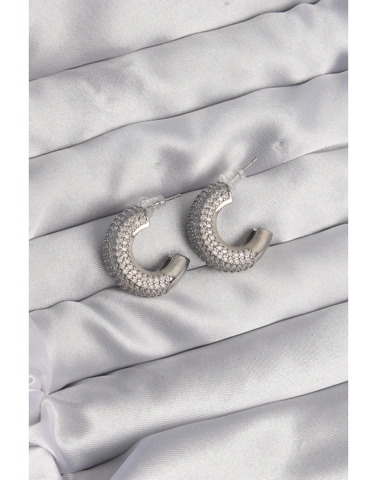 ® Pirinç Gümüş Renk Zirkon Taşlı Yarım Halka Küpe