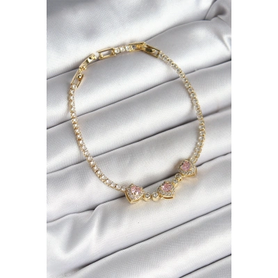 BFS Pirinç Sıralı Pembe Kalp Figürlü Zirkon Taşlı Gold Renk Kadın Bileklik