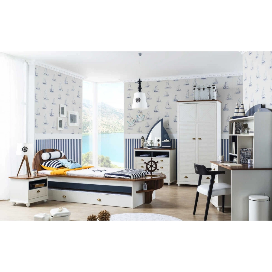 Admiral Genç Odası