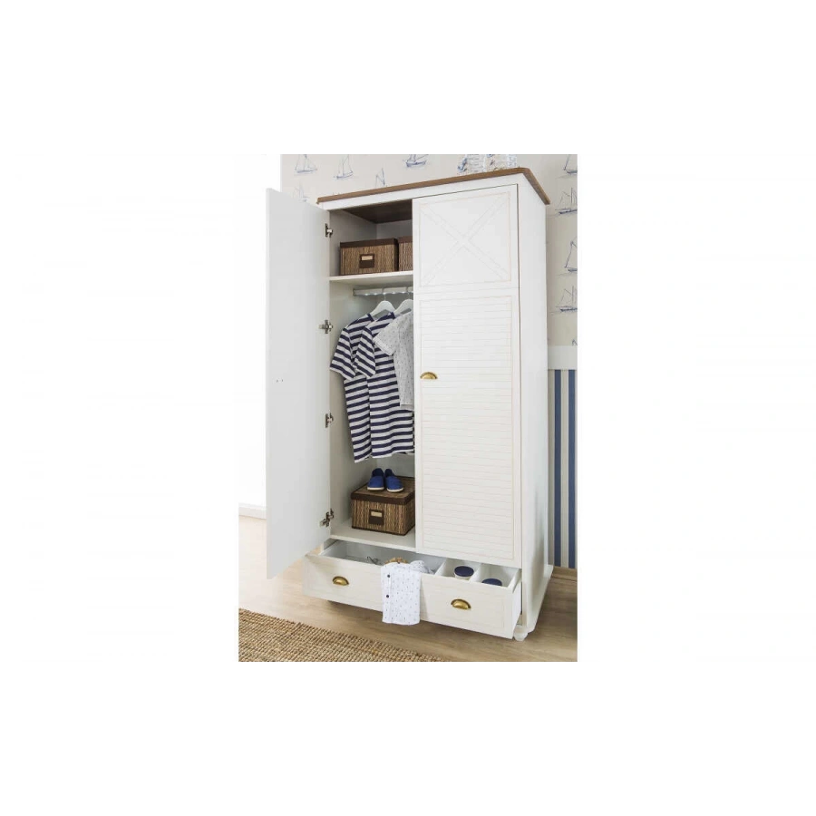 Admiral Genç Odası